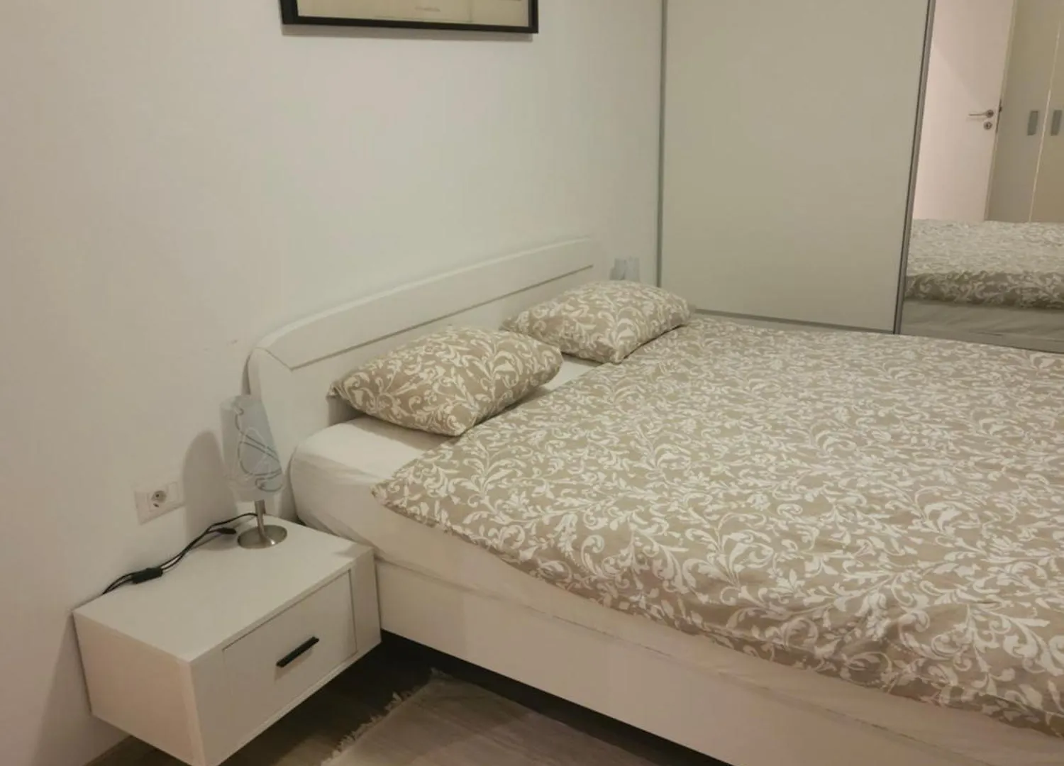 Apartment Robi 우마그